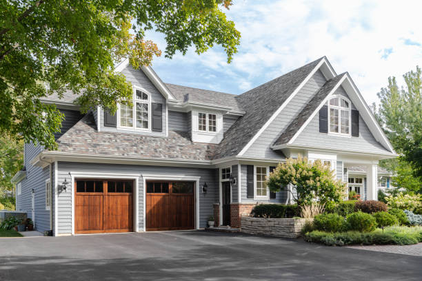 Best Roof Moss and Algae Removal  in New Lebanon, OH